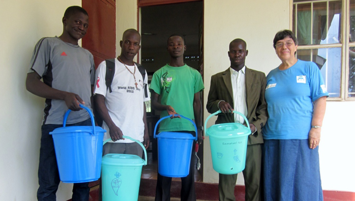 In South Sudan, Sister Pat Johannsen trained people to use water filters to ensure safe drinking water.
